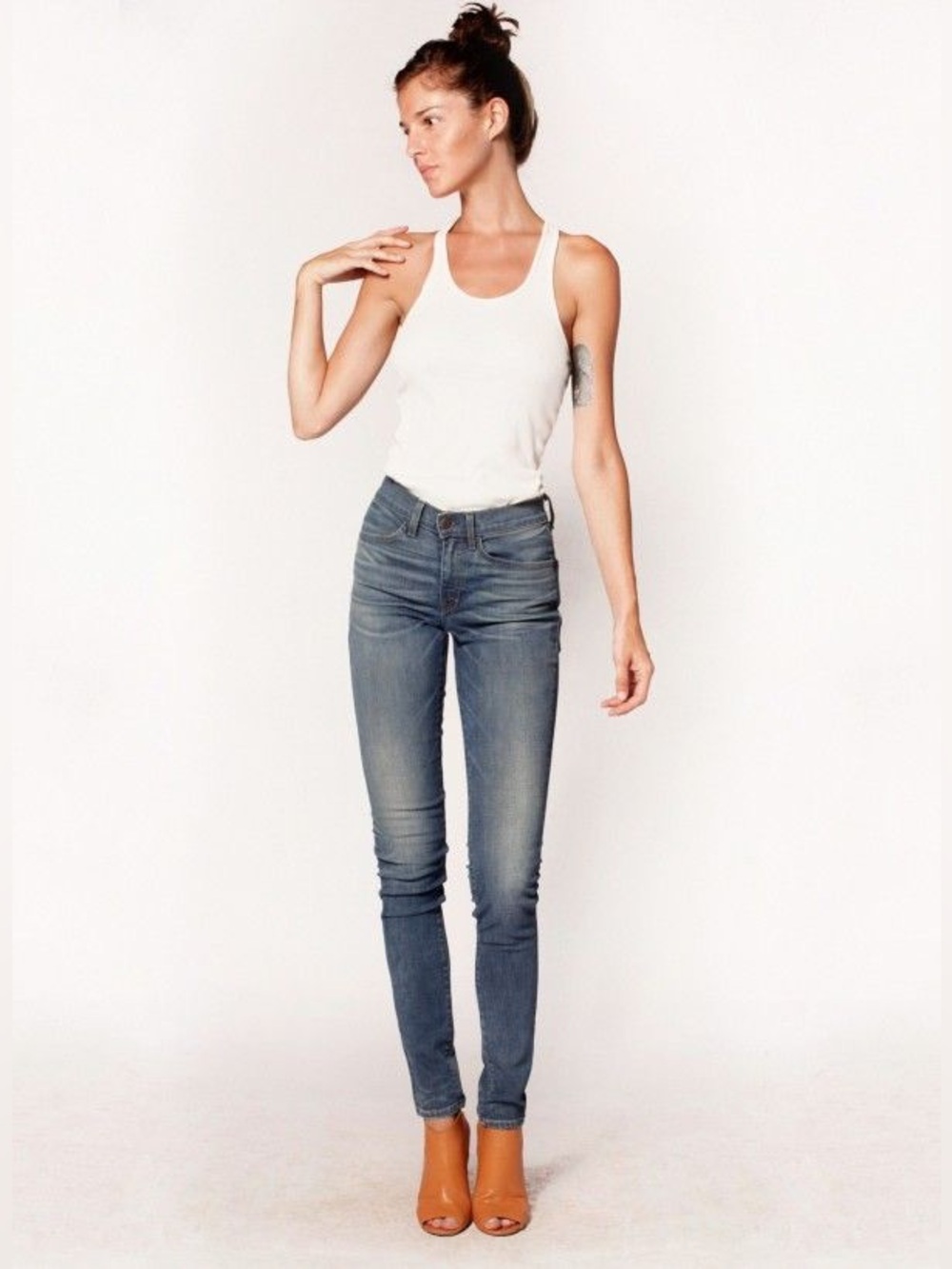 Imogene + Willie Elizabeth Jean in Wayfarer Size 27